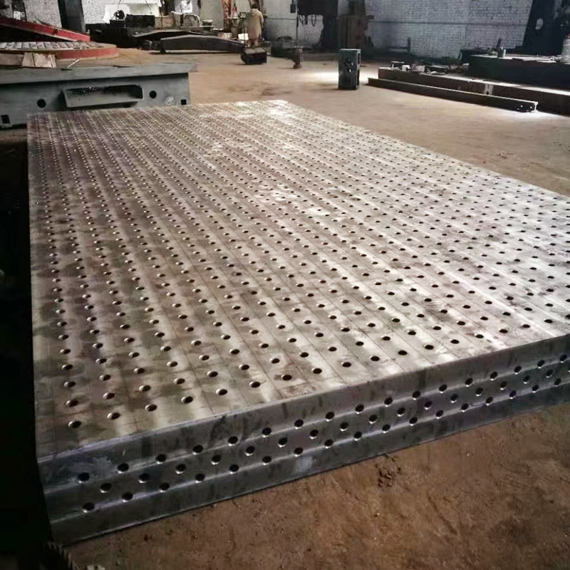 Léigh tuilleadh faoi Tábla Fab Welding